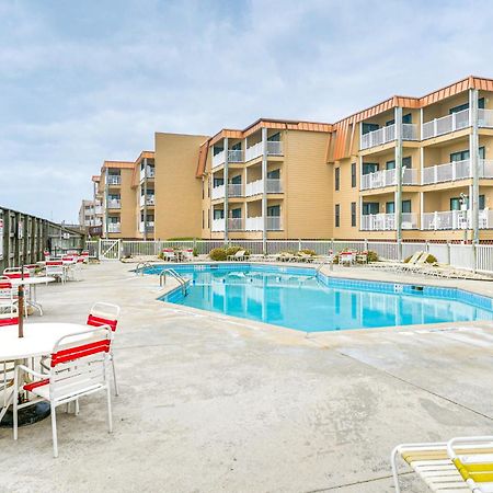 Steps To The Beach Oceanfront Condo With Lanai! North Topsail Beach Exterior photo