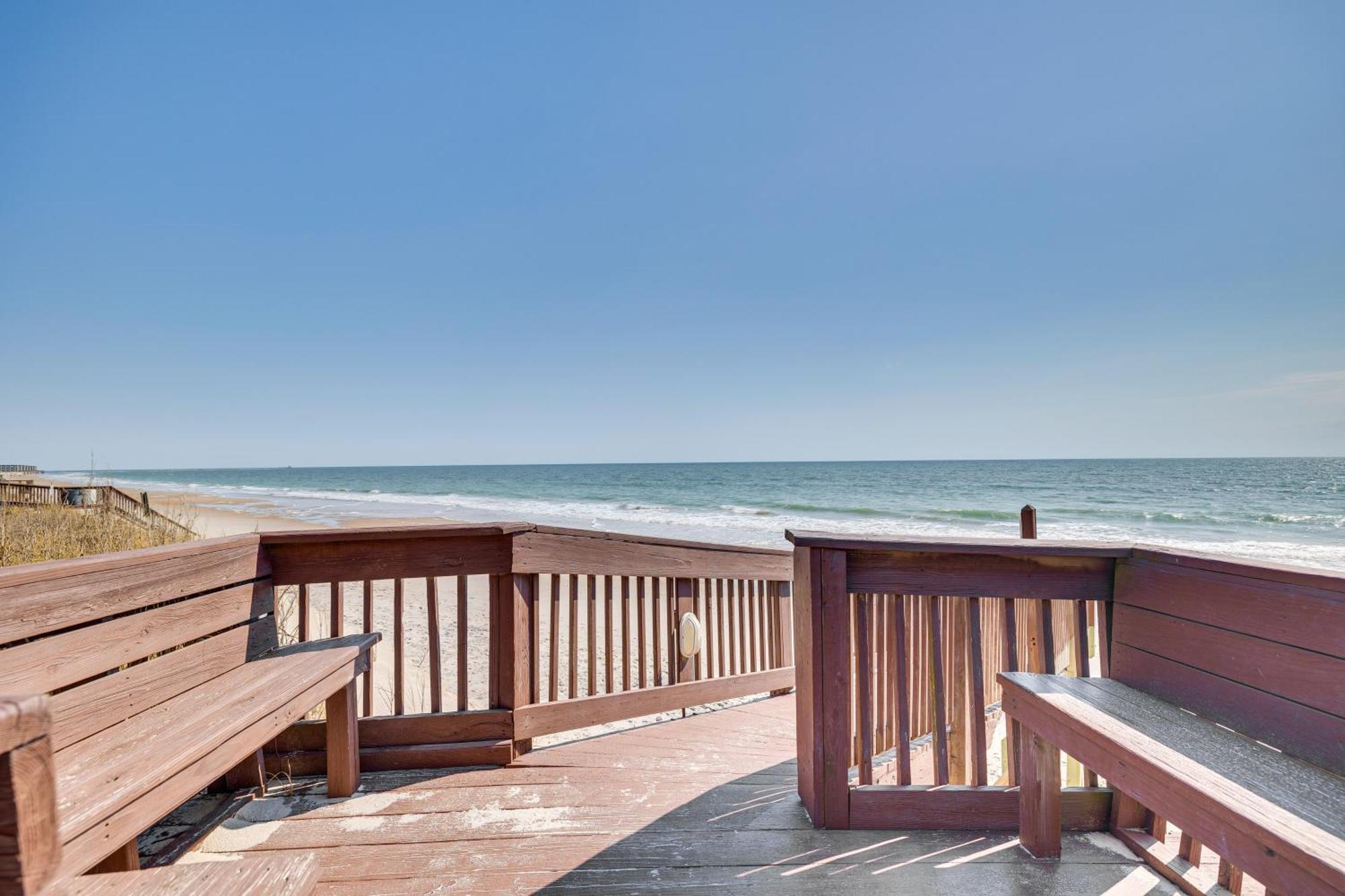Steps To The Beach Oceanfront Condo With Lanai! North Topsail Beach Exterior photo