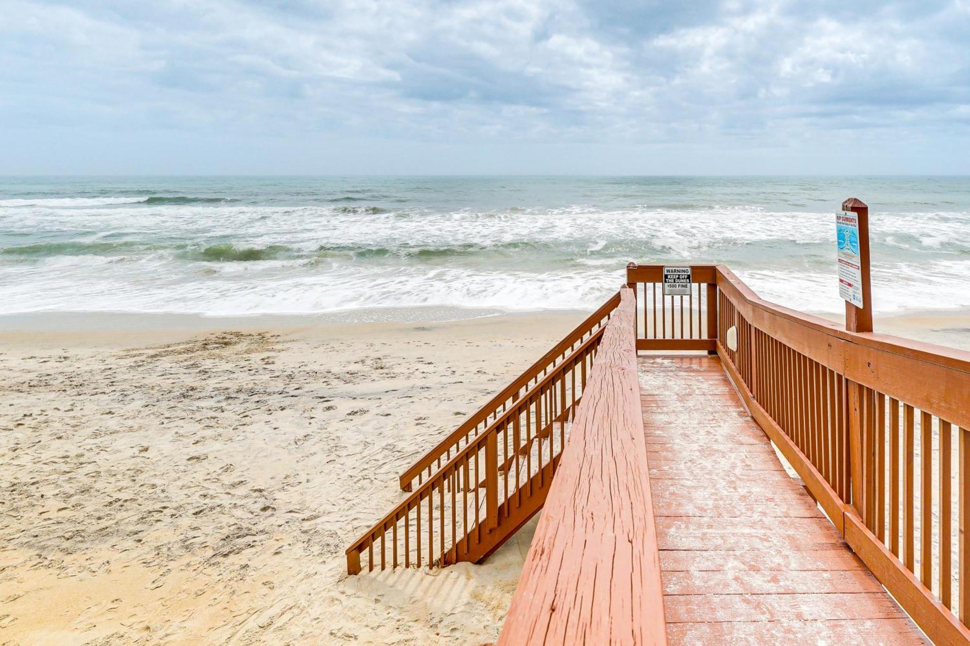 Steps To The Beach Oceanfront Condo With Lanai! North Topsail Beach Exterior photo